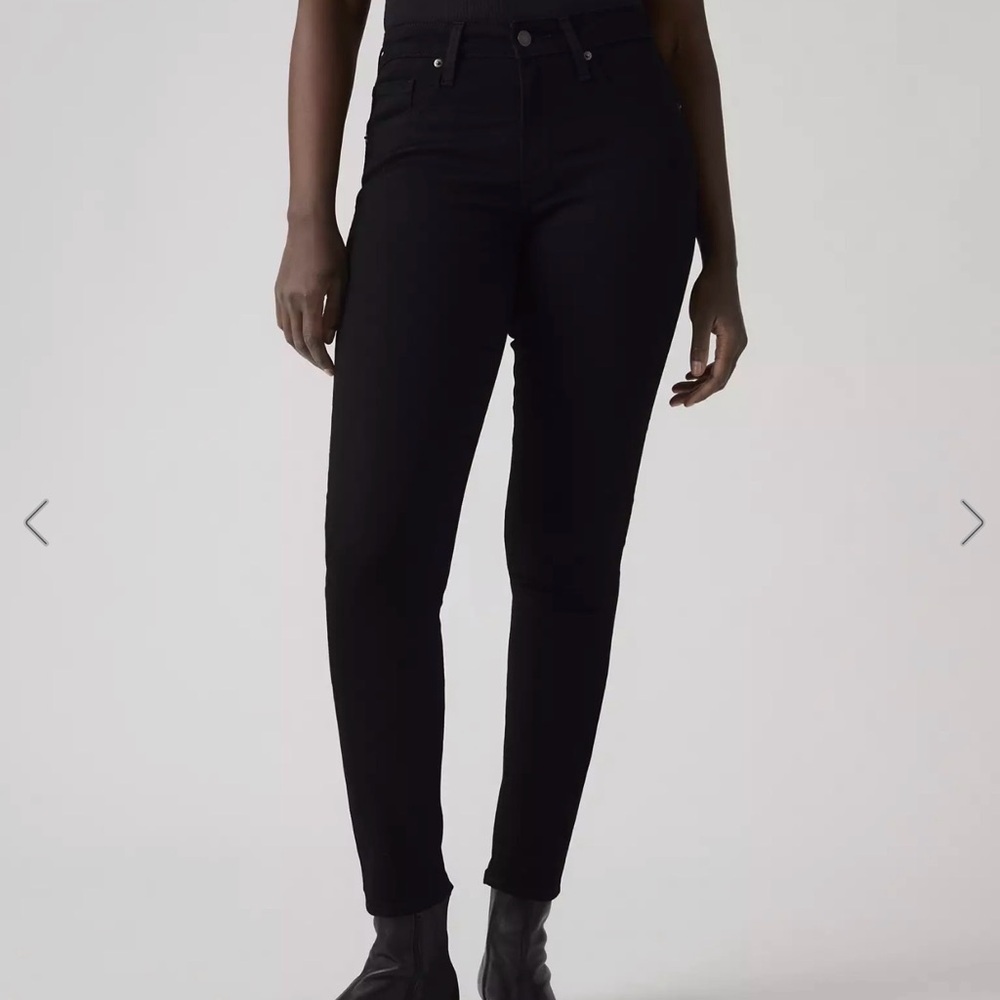 LEVI'S Women's 721 High-Rise Skinny Corduroy Jeans -- Size 31x30 -- Black $69.50
